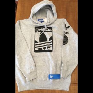 Adidas trifold print front and side sleeve nwt